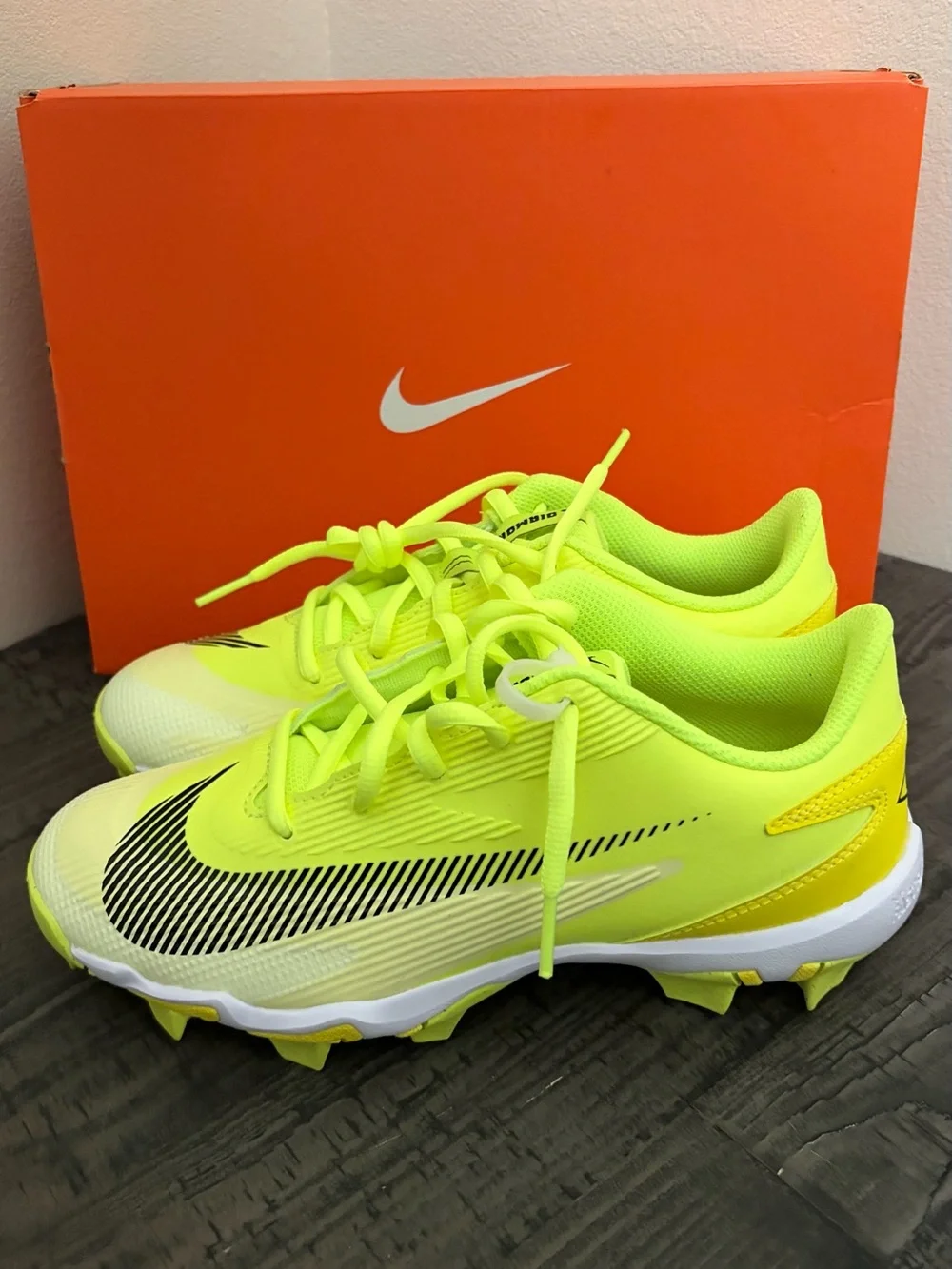 🚨BRAND NEW Kids Nike Baseball Cleats🚨